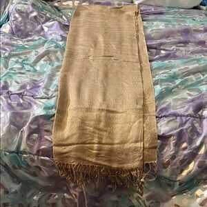 Pashmina Elegant Tan and Golf shawl-EUC